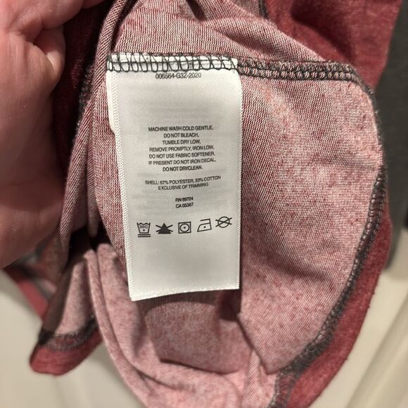 Columbia long sleeved T-shirt SZ XLarge Tall colorblock - Picture 2 of 6